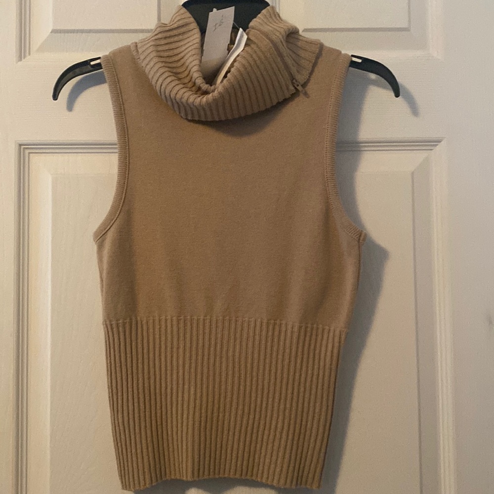 NWT turtle neck tank